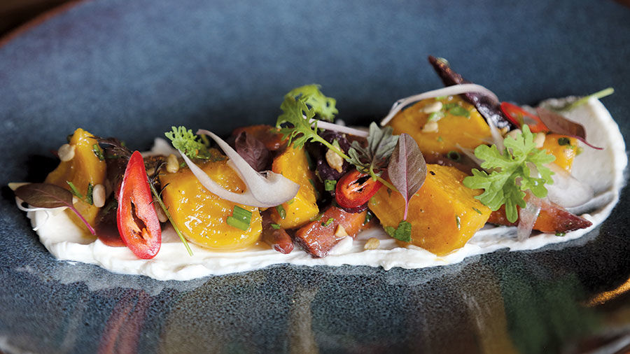 Iowa restaurant creates market for area farms State & Regional