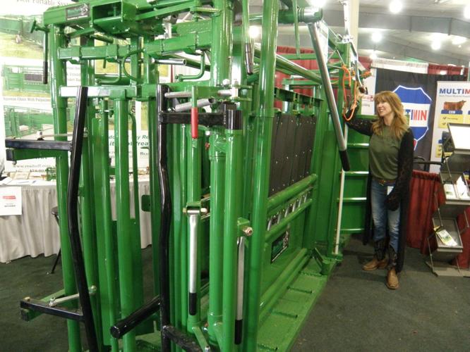 Cattle equipment  (4).JPG