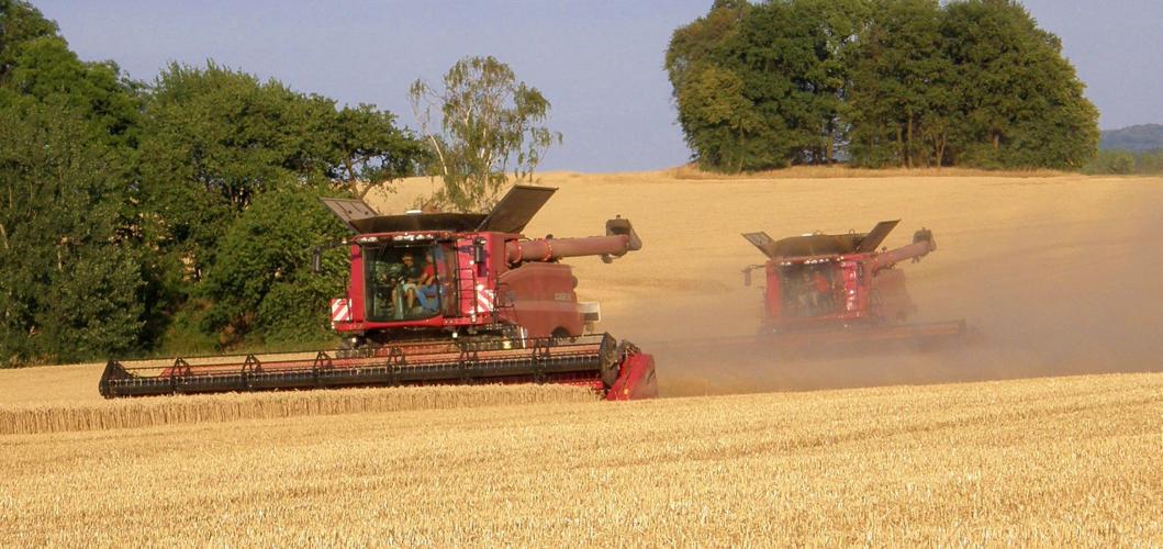 Case IH 250 Series harvest combine