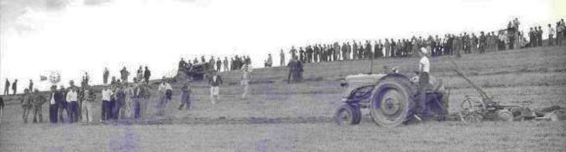 The 1957 Wisconsin Farm Progress Days featured a plowing contest.