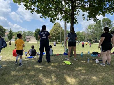 Esther J. Cepeda: Amigos in blue welcome immigrant children