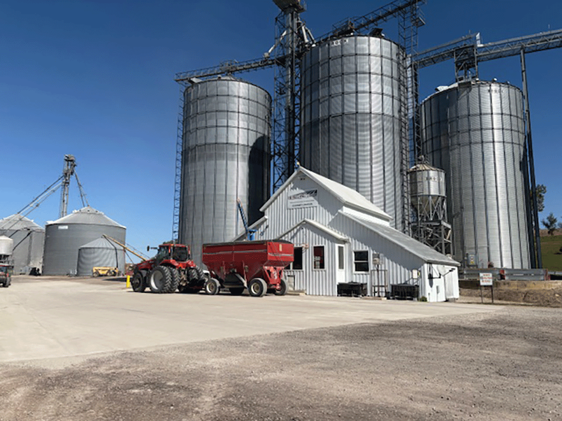 Heartland Co-op elevator in Guernsey, Iowa