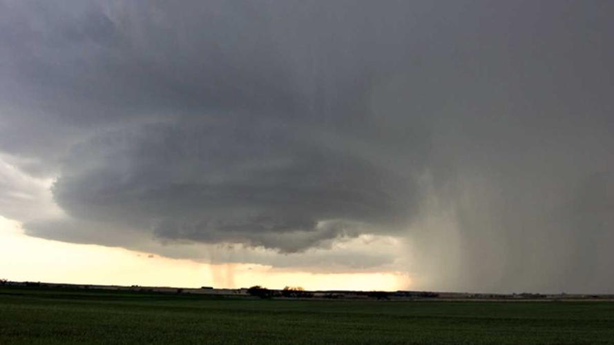 wall cloud