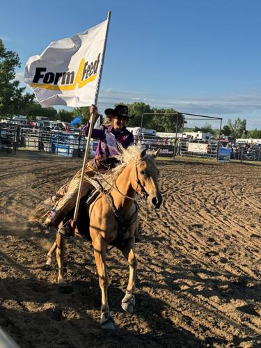 rodeo queen 2.jpg