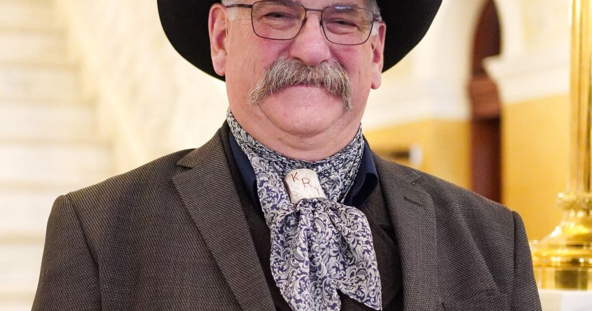 Governor outlines new priorities for S.D. Brand Board