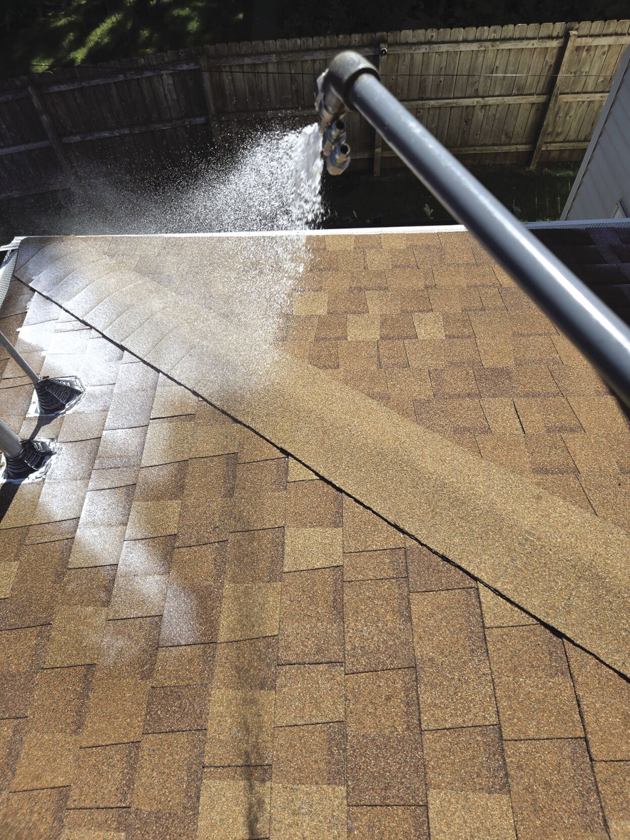 Atyeo column roof 1 - worked.jpg