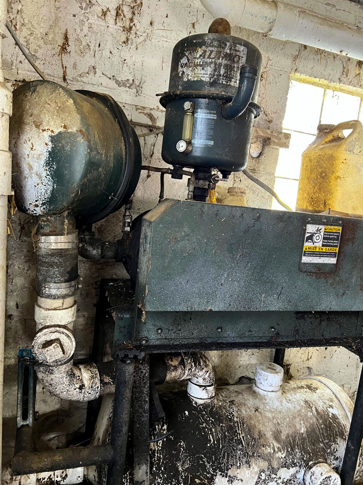 Vacuum pump