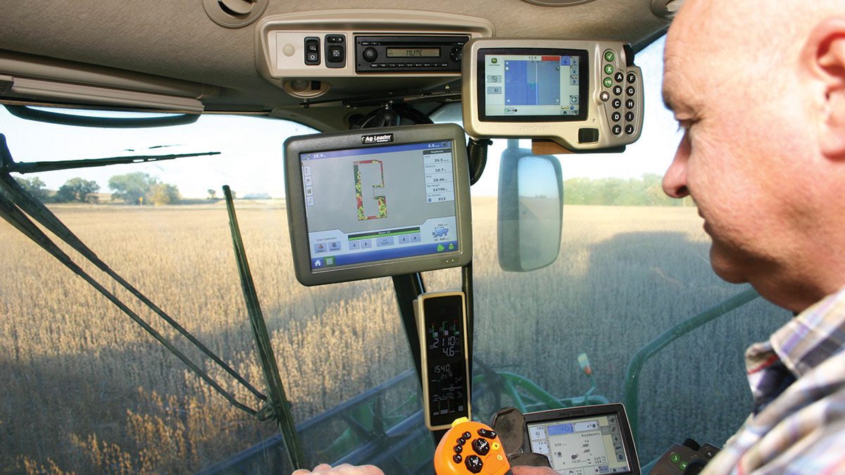 Combine grain monitor