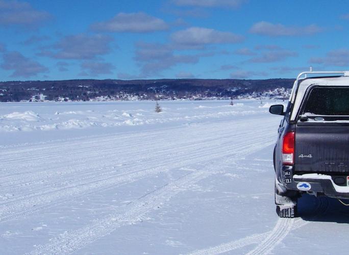 Ice road