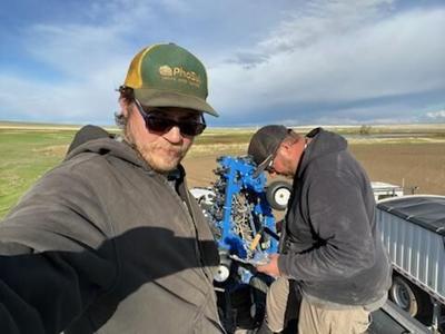 Rain causes tech troubles for Wicks