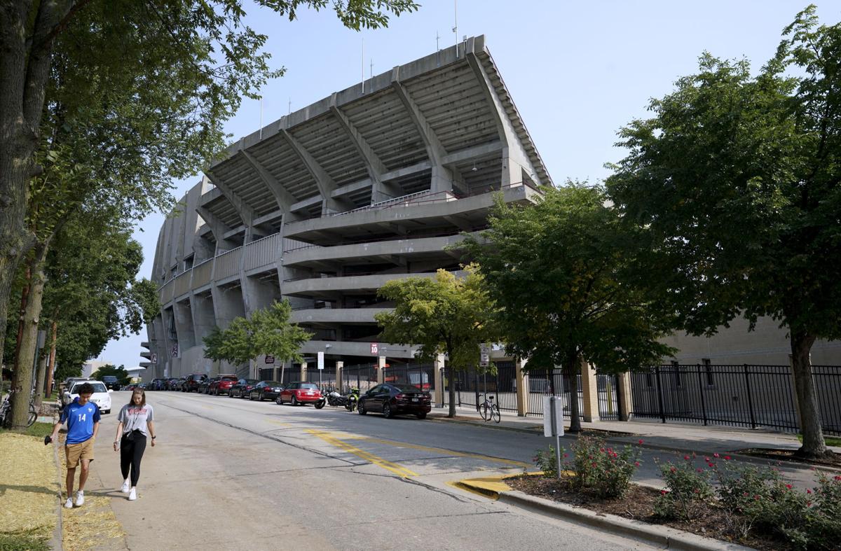 Camp Randall, Big Ten football back