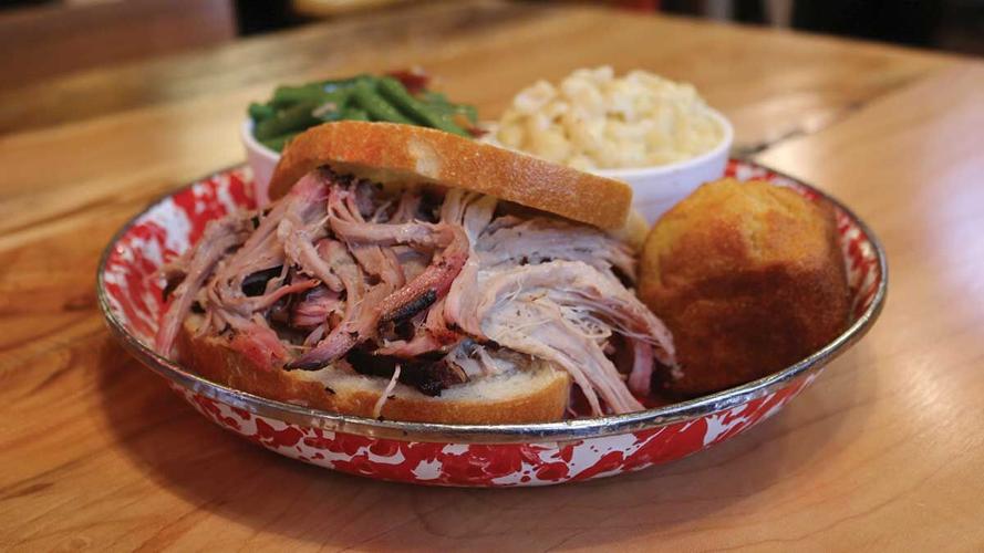 pulled pork sandwich