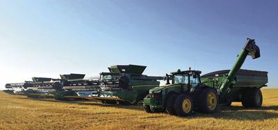 Midwest custom harvesters push against limits of efficiency