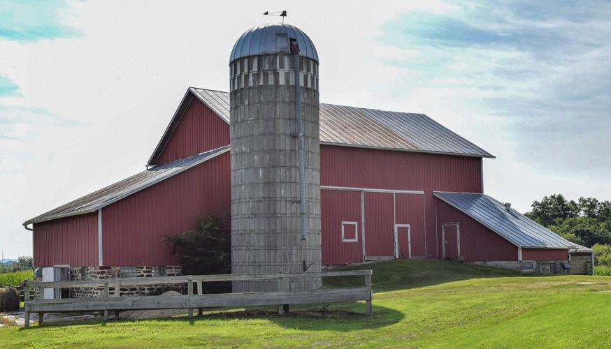 Red barn in Wisconsin