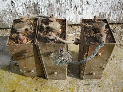 What's This number 13 Delco battery system