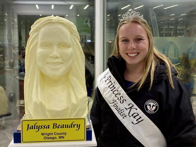 Beaudry butter carving