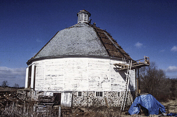 Nashold barn