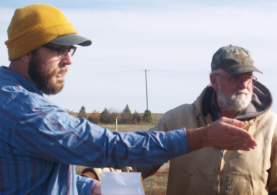 Cool Season Warm Season Cover Crop Mix Hands On In Drec Fields Crop Agupdate Com