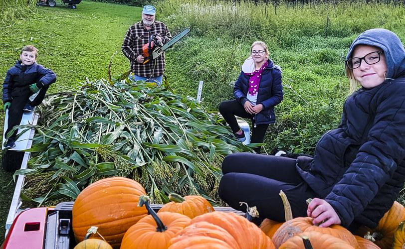 Rech kids with Grandpa Beach