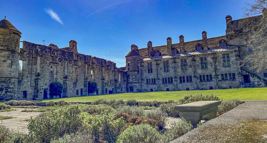 Falkland ruins