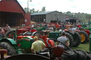 Symco Thresheree, Antique Tractor Pull This Weekend 