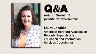 Q & A Laura Loschke