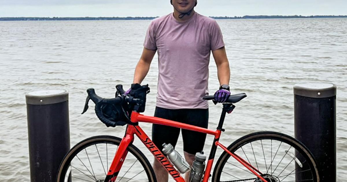 Hyunwoong Hwang with bike