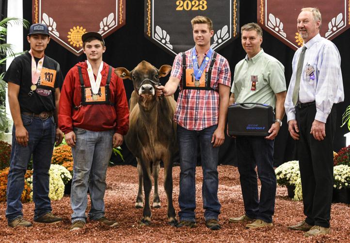 Winners of 2023 World Dairy Expo youth fitting contest senior male division