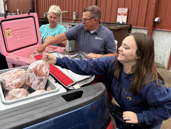 Aksarben poultry donation 2.JPG