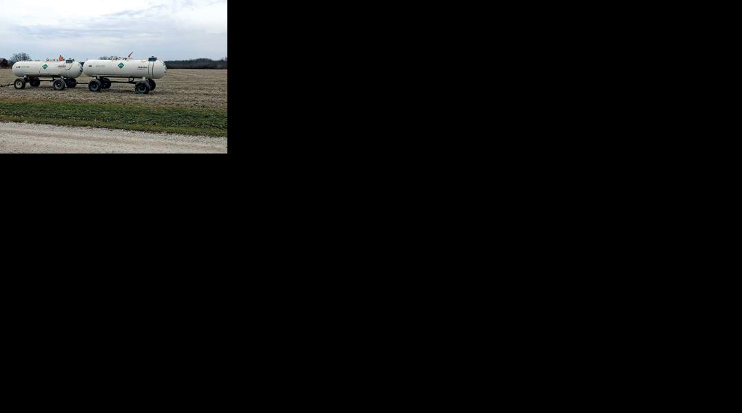 anhydrous fertilizer tanks in field