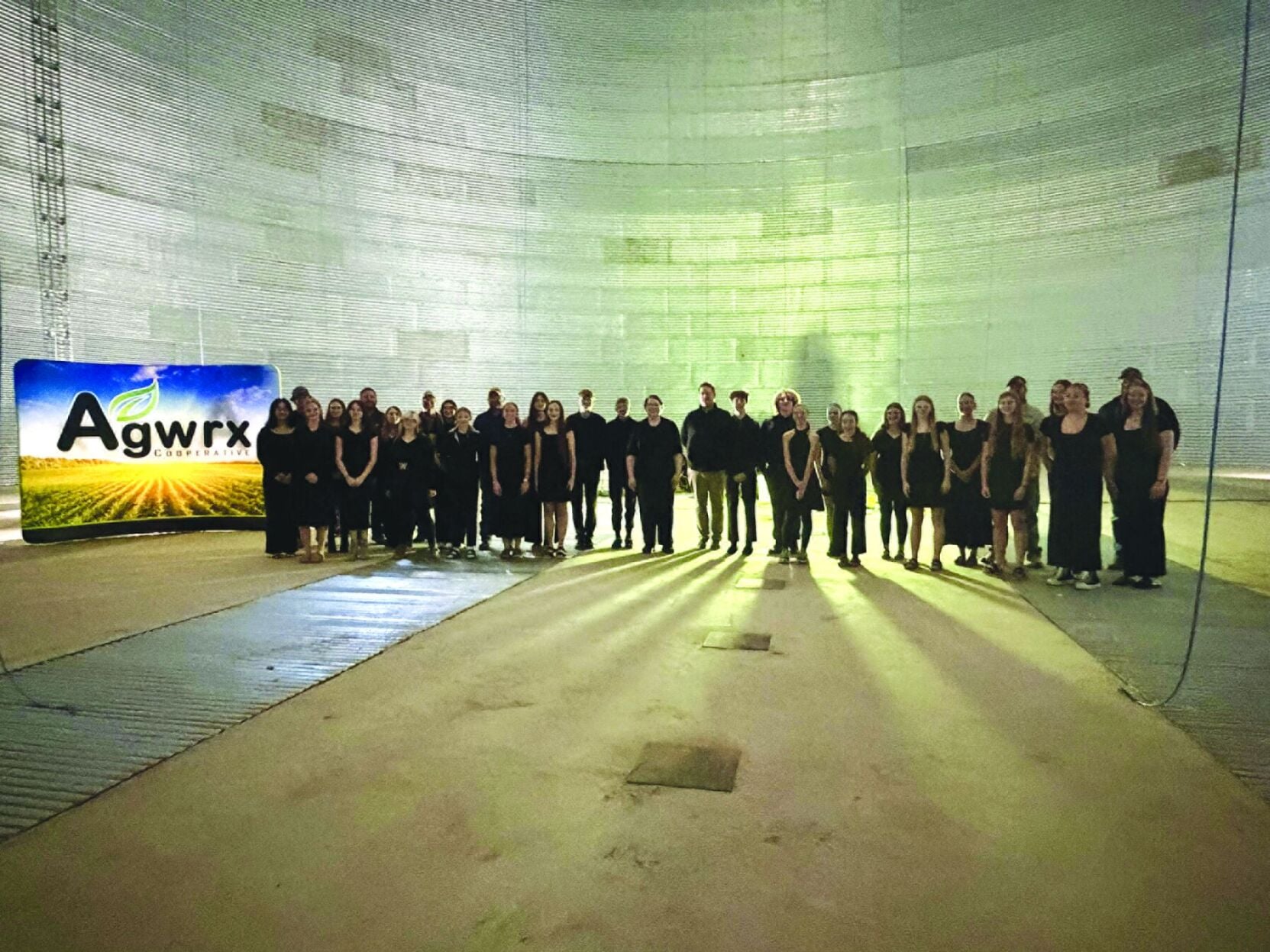 Grain bin choir