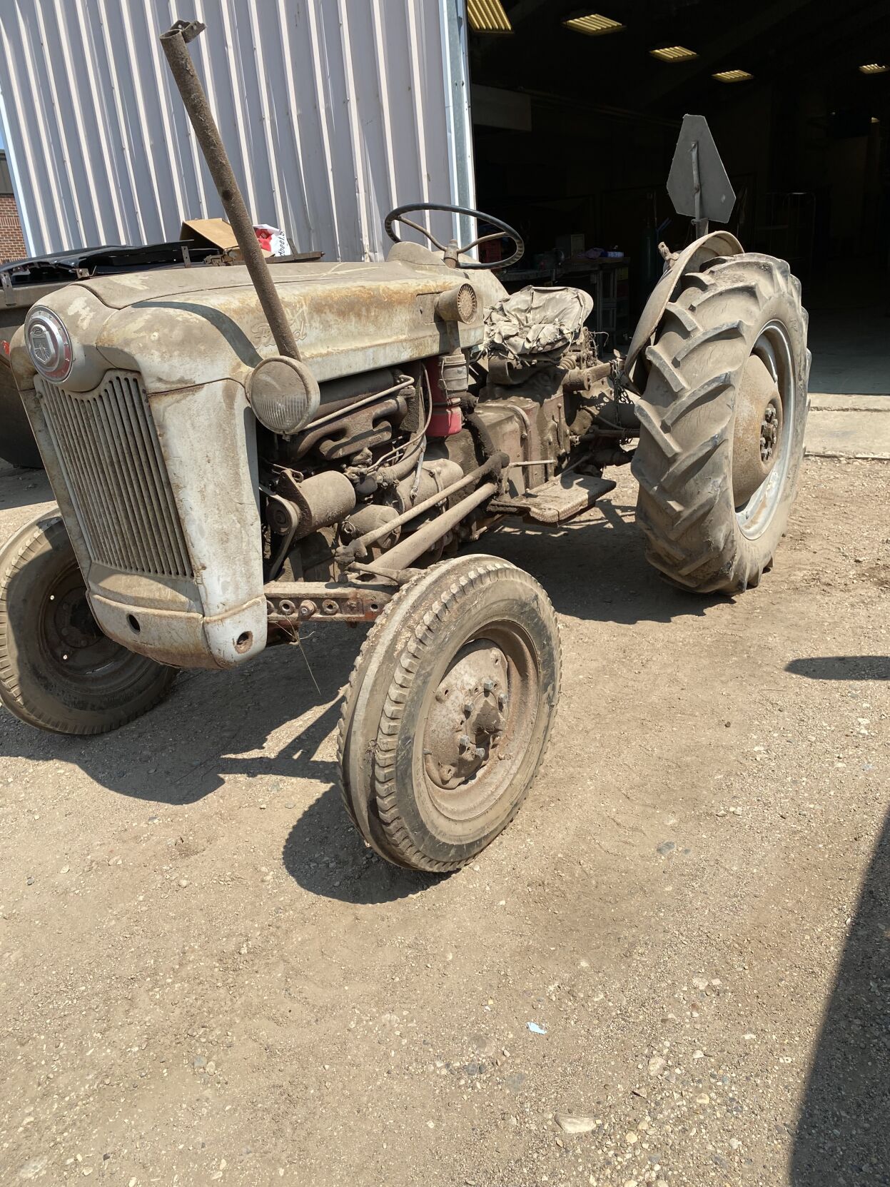 tractor restoration (59).jpg