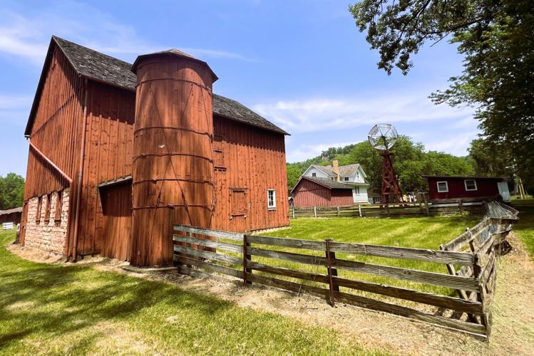 Farmstead buildings