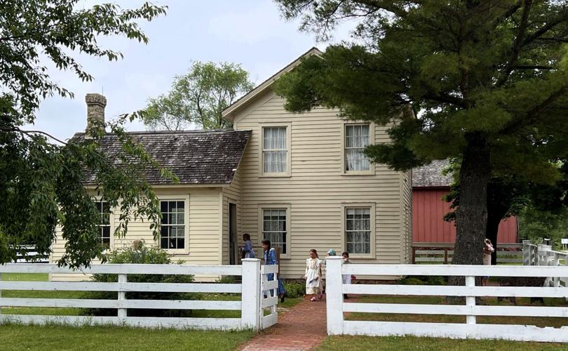 Yankee Farmhouse