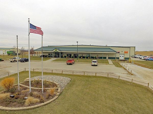 Stutheit Implement building