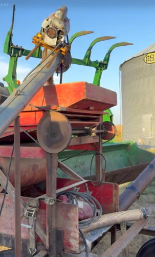 Cleaning wheat