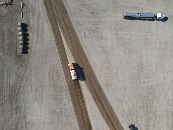 Nebraska Soybean program addresses dusty roads with soybased oil