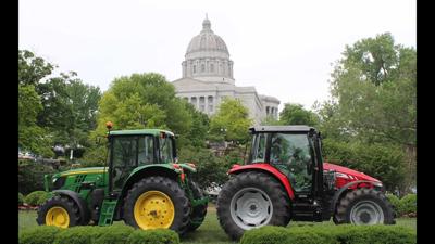 MO capitol-tractors
