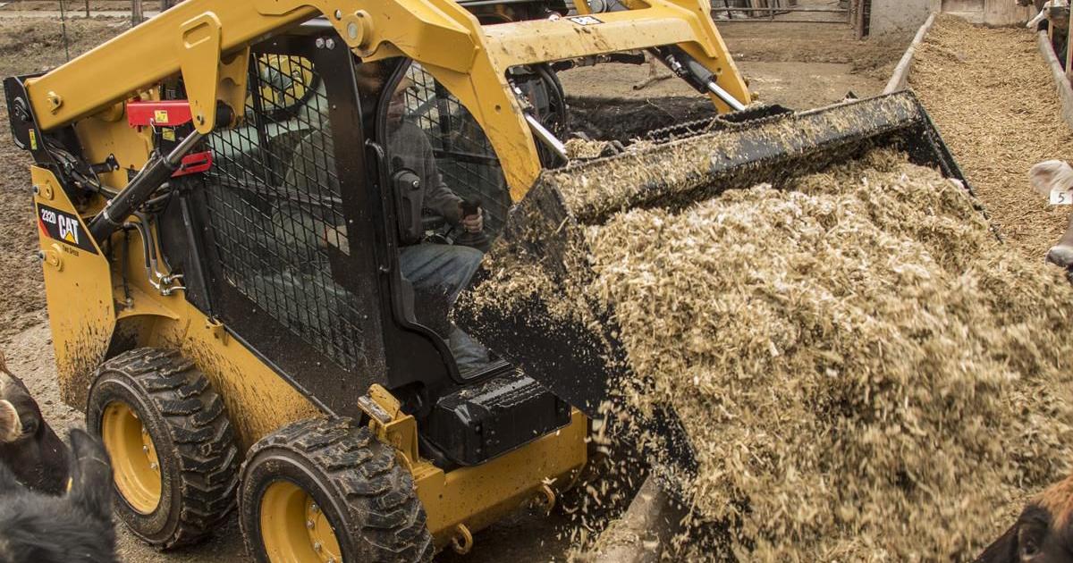 Farmfest’s first-ever skid steer rodeo