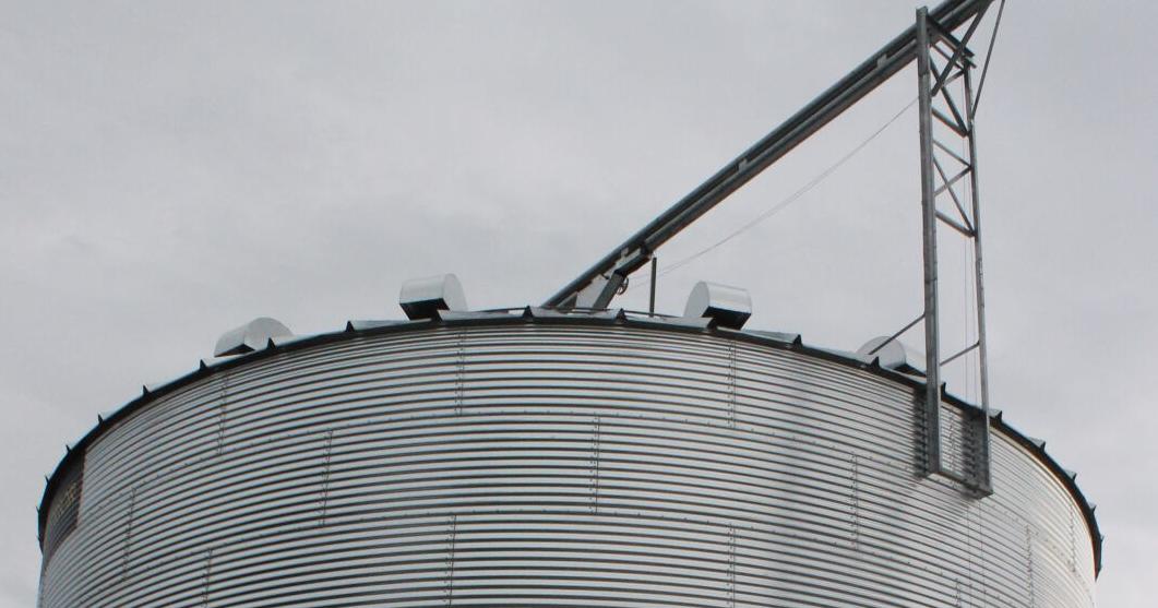 Grain silo