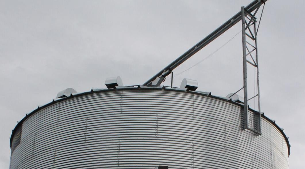 Grain silo
