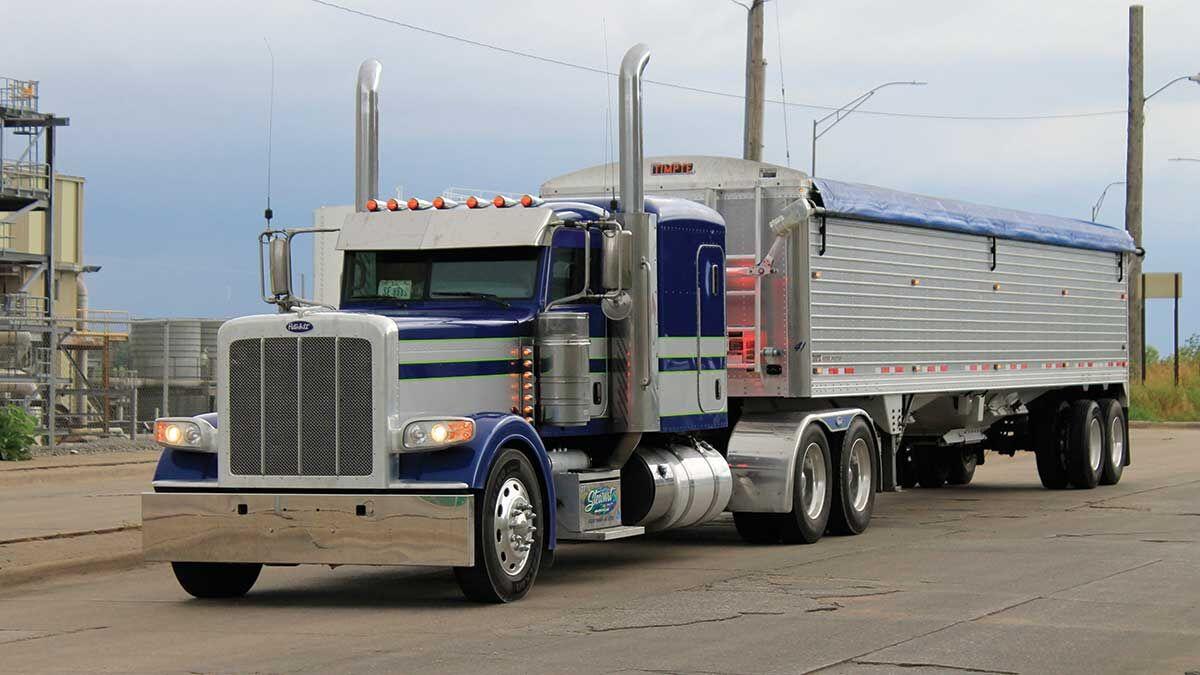 Grain truck