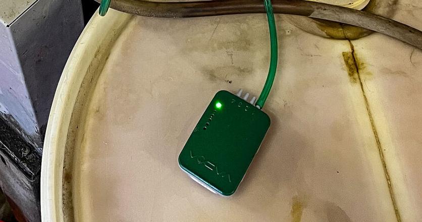 Digital vacuum recorder