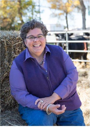 Minnesota Beef Expo Junior Show Judge Cheramie Viator of Tomball, Tex.