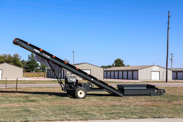 Brehmer Field Loader.jpg