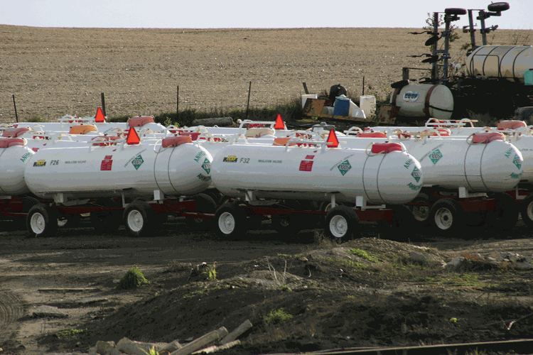 anhydrous tanks