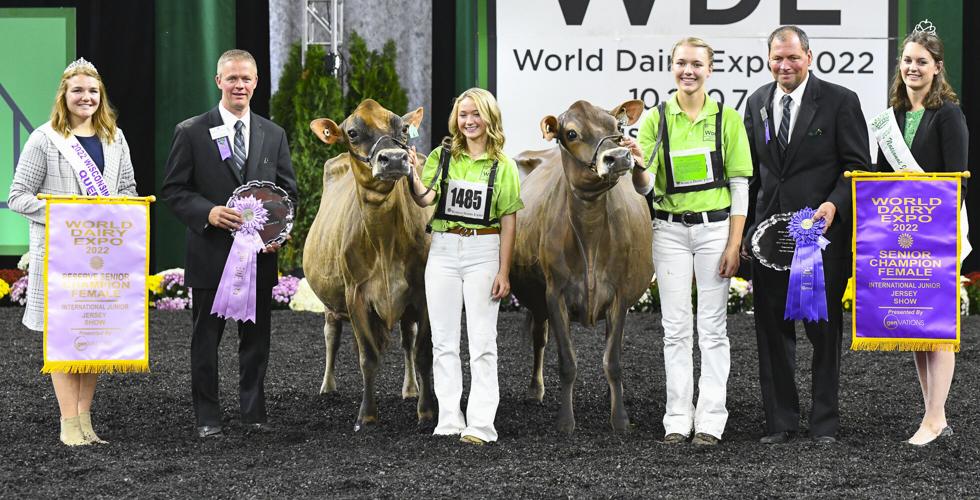 Senior champion and reserve senior champion of 2022 International Junior Jersey Show