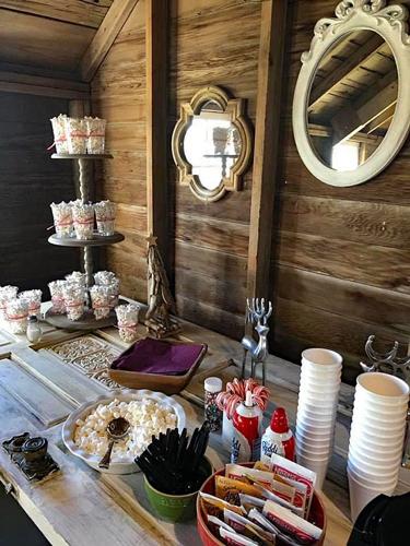 Galyen Farms food bar