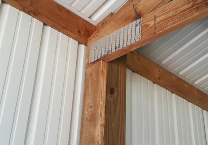 Figure 3. Truss-to-wall attachment