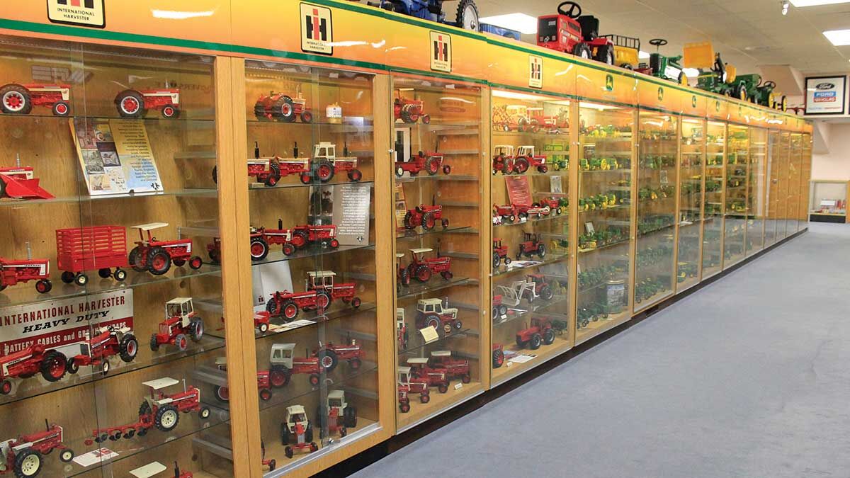 Ertl toy hot sale factory